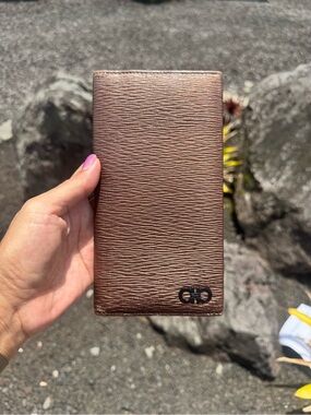 Salvatore Ferragamo Metallic Bronze Gancini Leather Card Holder Passport Wallet